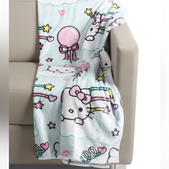 Hello kitty blanket - Picture 1 of 1